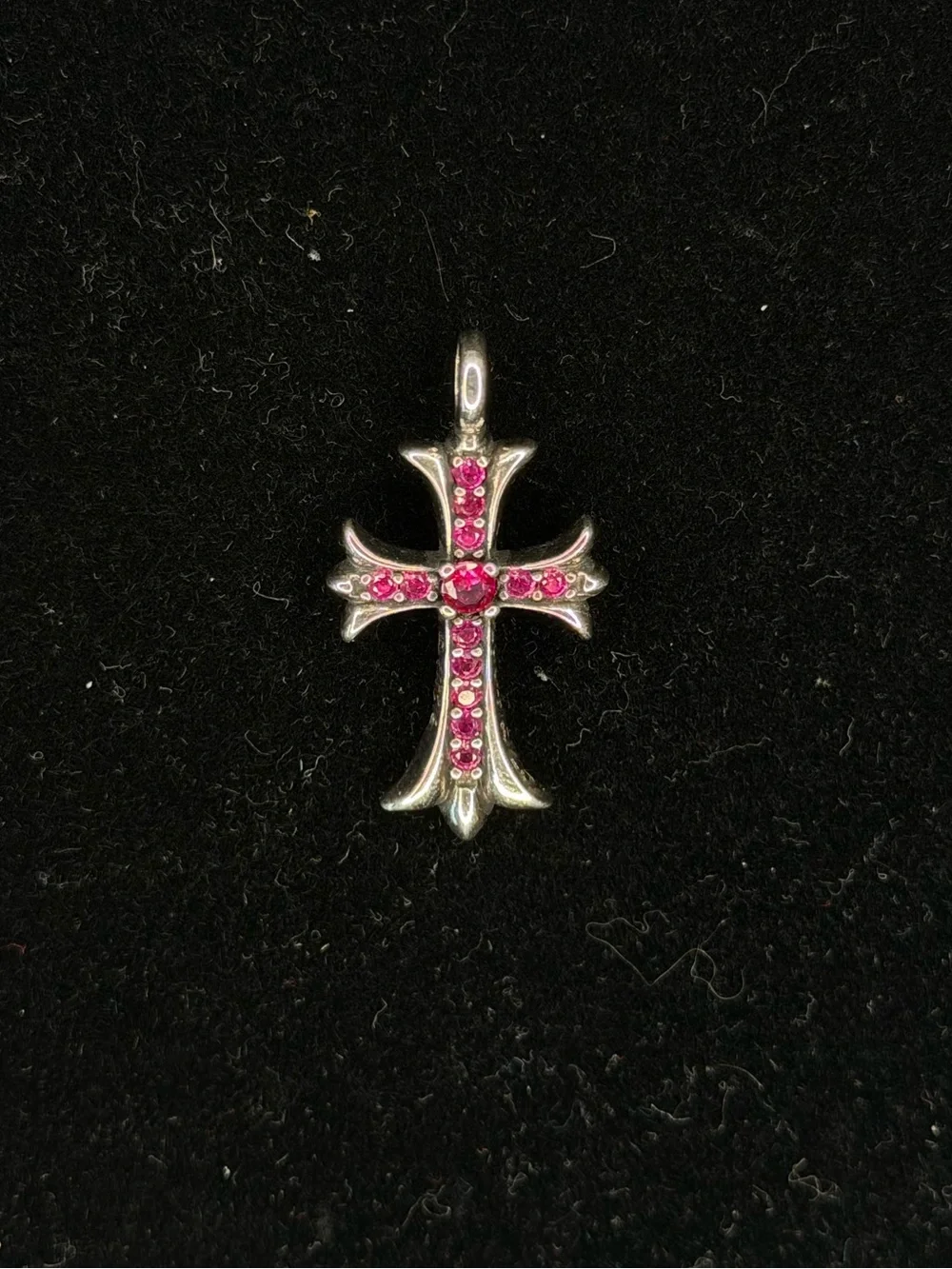 Chrome Hearts Classic Floral Cross Pink Diamond Studded Unisex Pendant